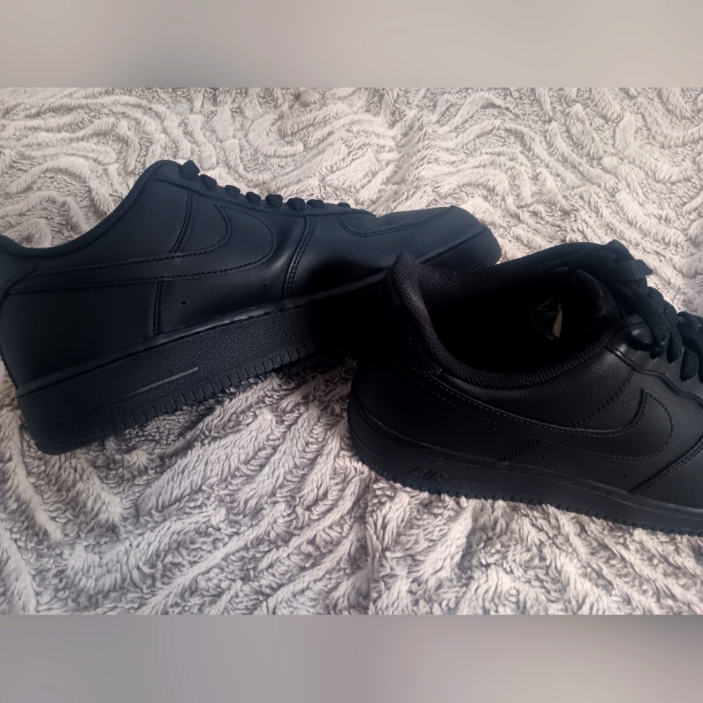 Air force 1s 💯
